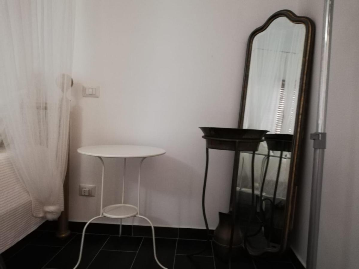 Style Di Elisabetta Notari Bed & Breakfast Rome Bagian luar foto