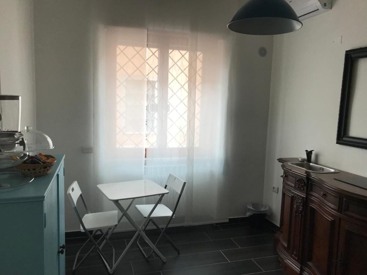 Style Di Elisabetta Notari Bed & Breakfast Rome Bagian luar foto